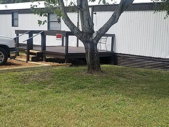 2nd image of 9444 Loras St