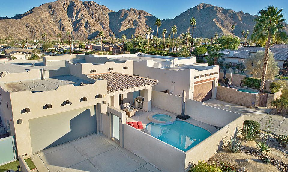 1st image of 52720 Avenue Velasco