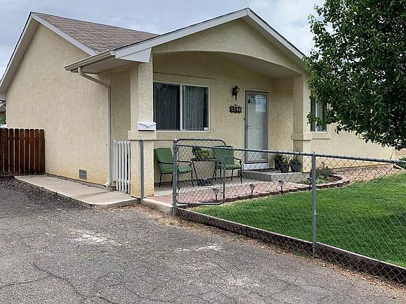 4th image of 2205 E 10th St