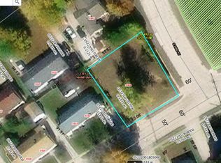 3304 Mero St, Manitowoc, WI 54220