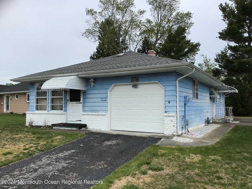 2nd image of 577 Jamaica Blvd