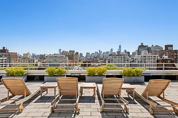 Rented by Compass | media 26