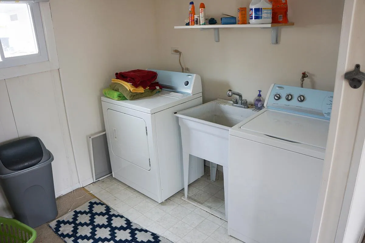 2 bed, 1233 sqft, $1,950 — Photo 4