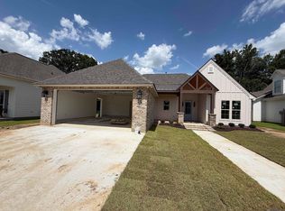 1134 Ivy Ct, Denham Springs, LA 70726