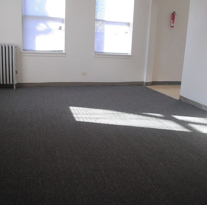1st image of 327 N Pine Ave APT 201