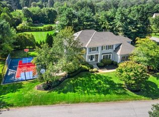 35 Taintor Dr, Sudbury, MA 01776