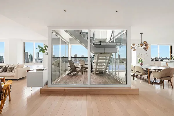 Rented by William J Farmer Inc | media 6