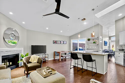 8828 E Riviera Dr Photo 1