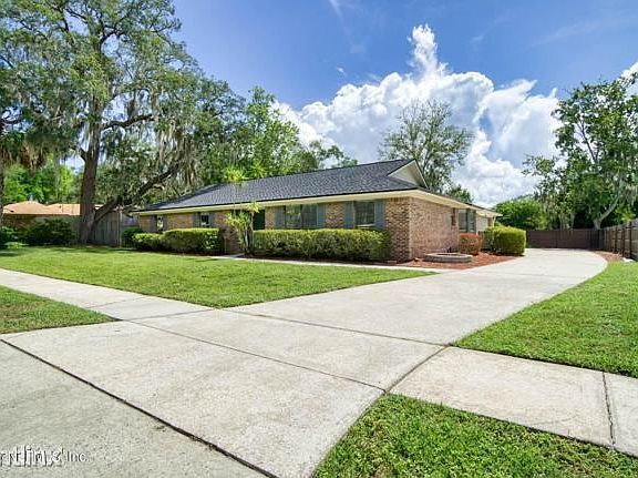 4th image of 2245R Kensington Ln