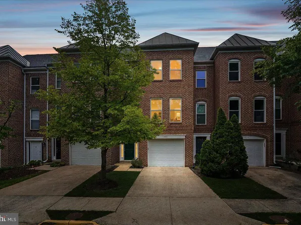 1711 Blue Flint Ct, Reston, VA 20190