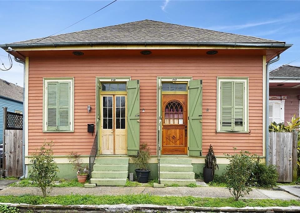 1st image of 717-19 Lesseps St