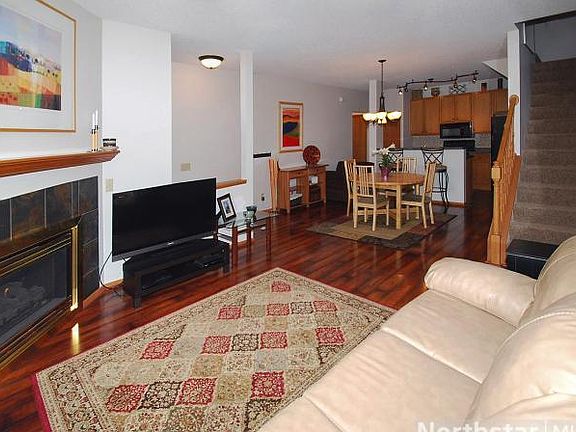 3rd image of 2822 Mallard Dr #193