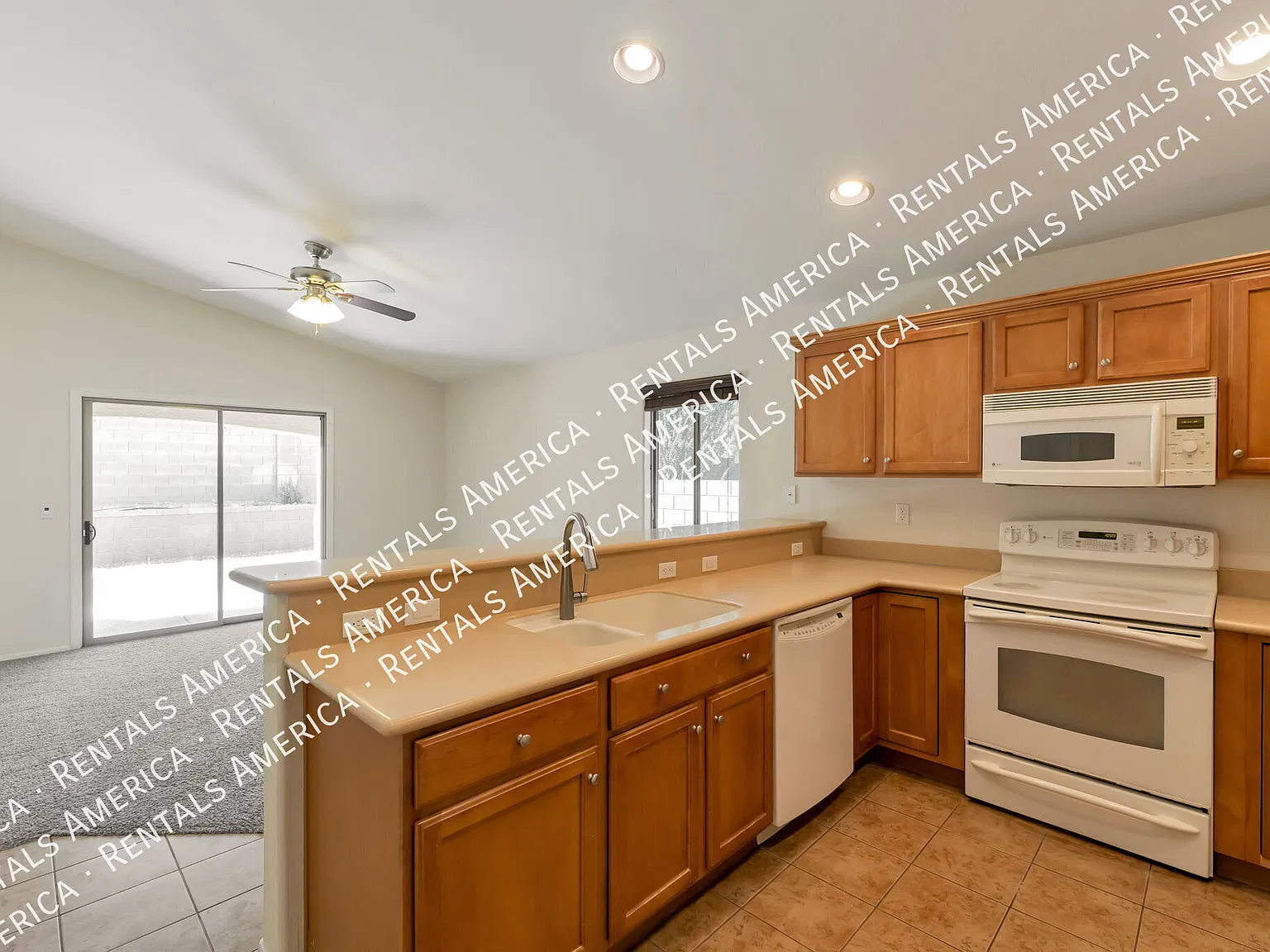Southeast gated 4 bedroom, 2 bath! — Photo 1