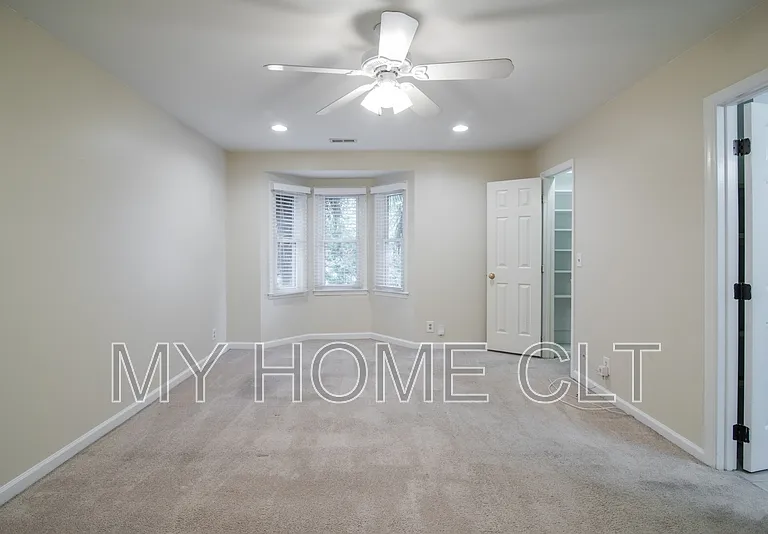 807 Greenleaf Ave #1 — Photo 20