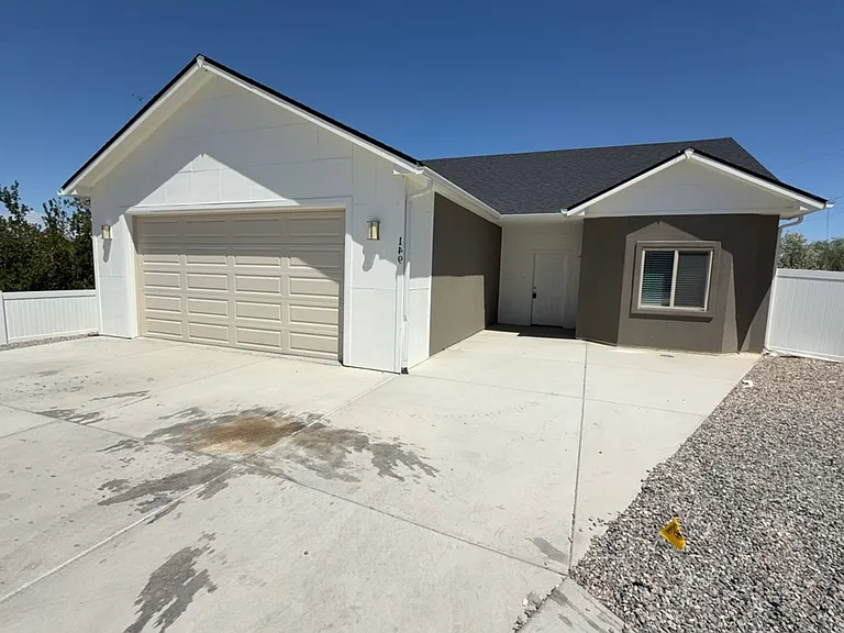 141 Buena Vista Dr — Photo 2