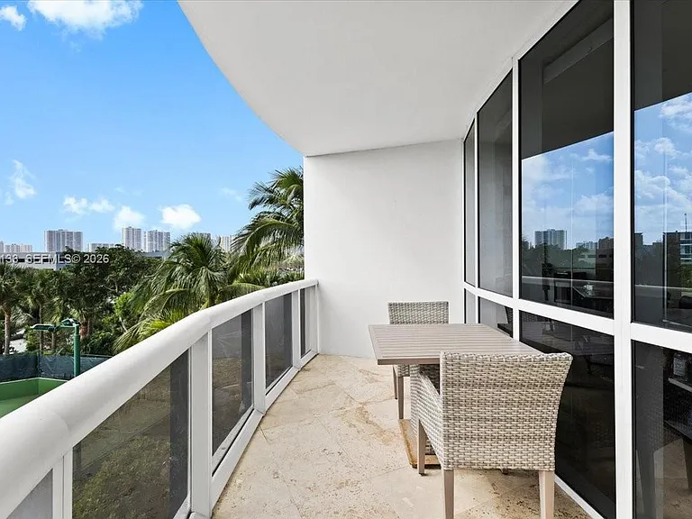 18201 Collins Ave #601A — Photo 14