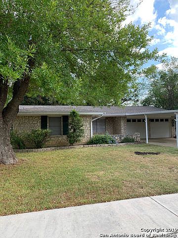 1st image of 406 Pecan Dr