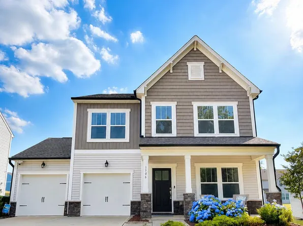 1306 Andover Wood Rd, Fuquay Varina, NC 27526