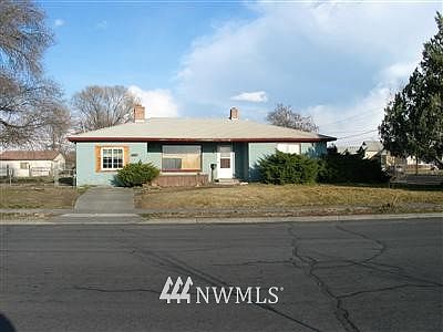 1st image of 915 Grand Street