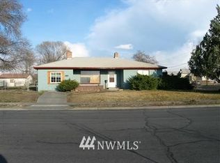 915 Grand Dr, Moses Lake, WA 98837