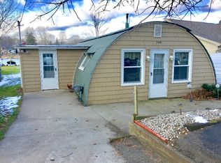 144 E Coats Grove Rd, Hastings, MI 49058