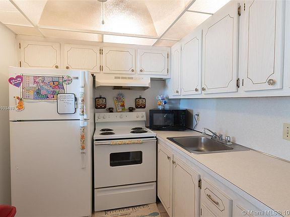 5th image of 58 Islewood Ct #58-C