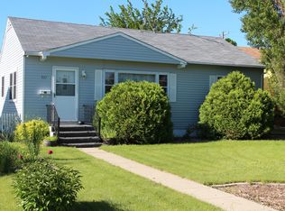937 E 5th St, Winner, SD 57580