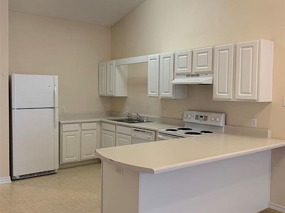 5th image of 7101 Joy St APT A7