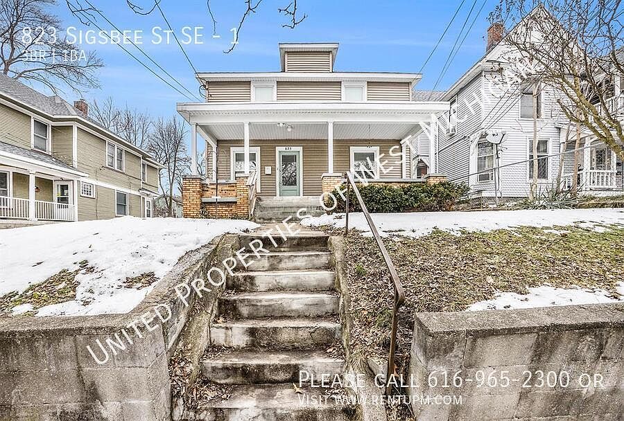 1st image of 823 Sigsbee St SE #1