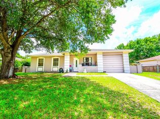 8625 Fish Lake Rd, Tampa, FL 33619