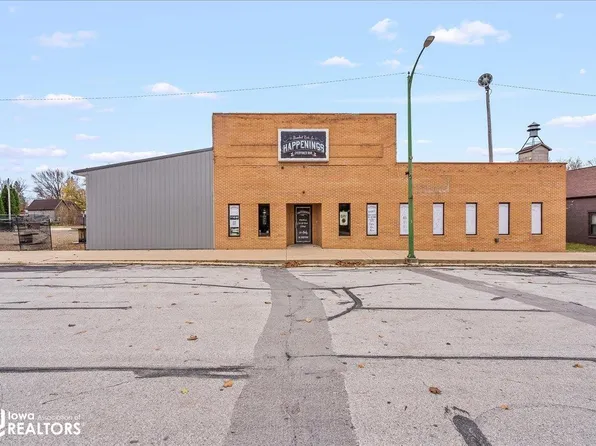 508 W Market St, Steamboat Rock, IA 50672