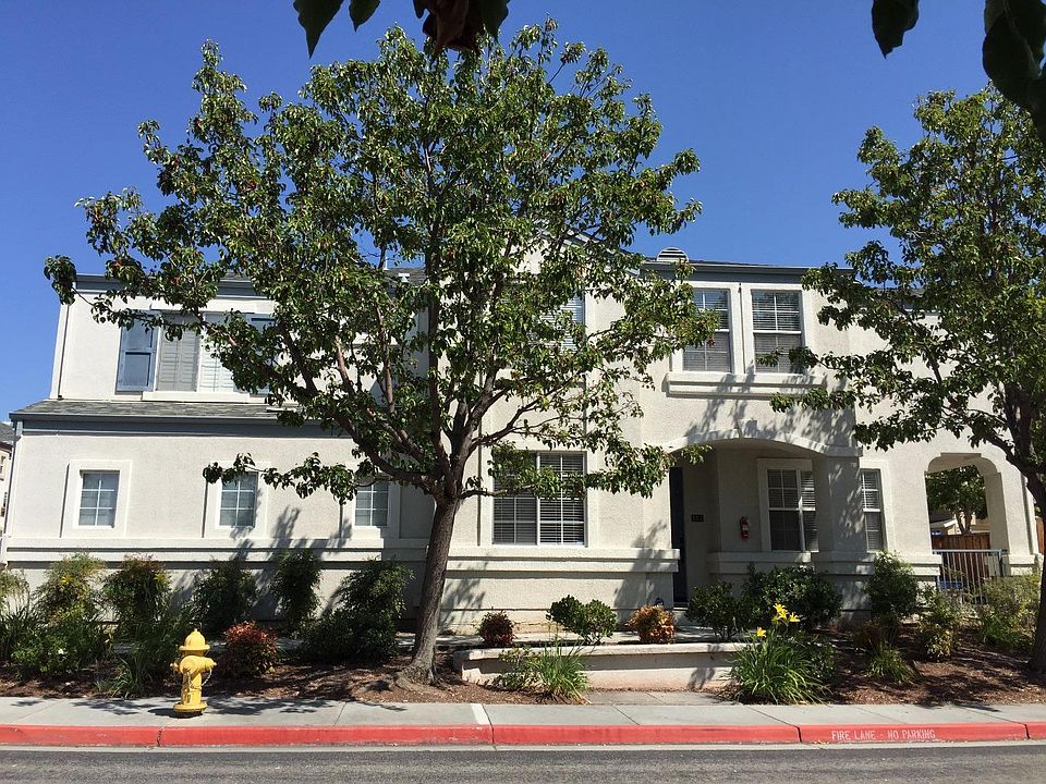 1st image of 857 Basking Ln