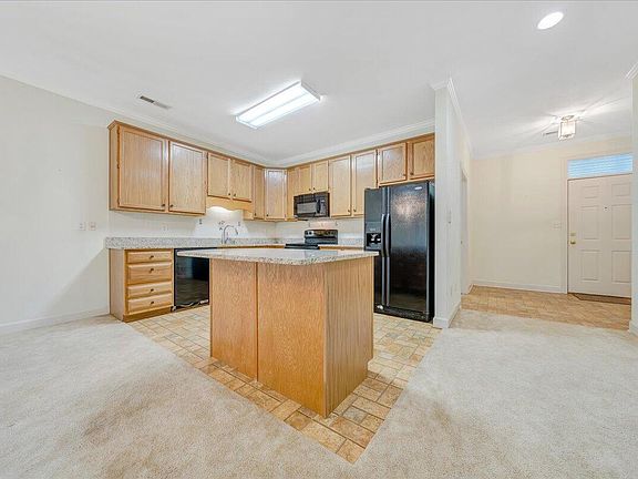 5th image of 2623 Feather Garden Cir