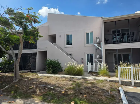 3120 Beach Blvd S APT 5, Gulfport, FL 33707