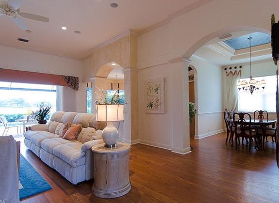 5th image of 23180 Foxberry Ln