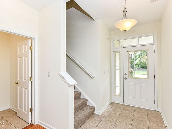 3rd image of 4012 Weston Pointe Dr