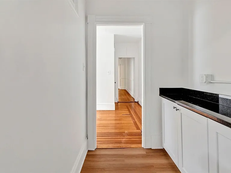 862 Huntington Ave #1 — Photo 6