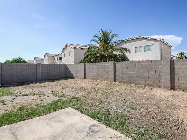 13148 W Redfield Rd — Photo 15