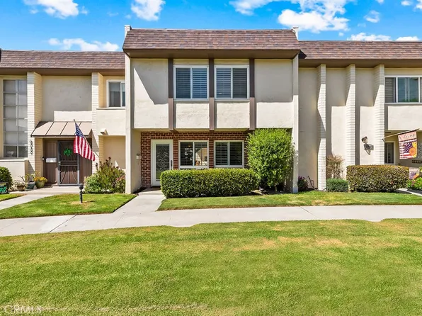 9736 Monte Carlo Cir, Huntington Beach, CA 92646