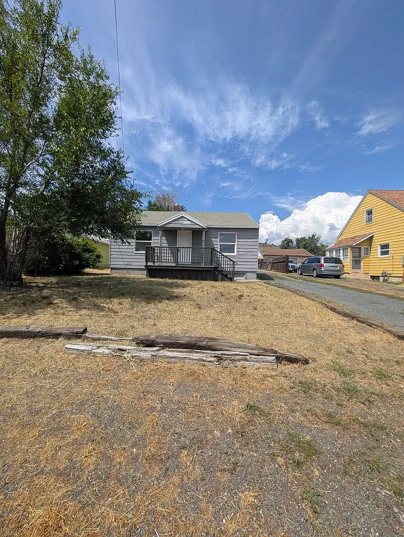 3 Bedroom 1 bath house — Photo 1