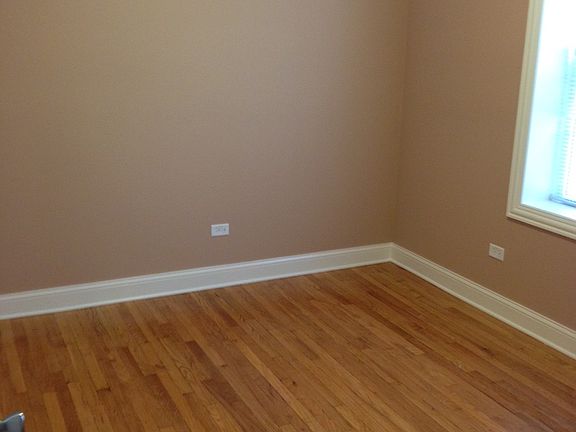 5th image of 3741 W Eastwood Ave #1