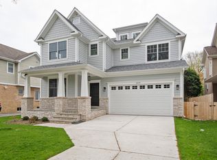 2019 Washington Ave, Wilmette, IL