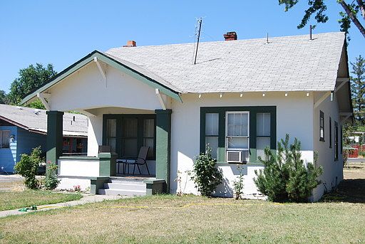 1st image of 208 N Wenas Ave
