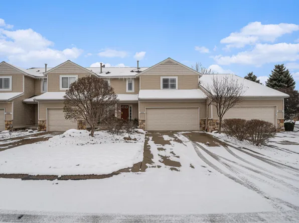 2927 Edgestone Dr #56, Hudsonville, MI 49426