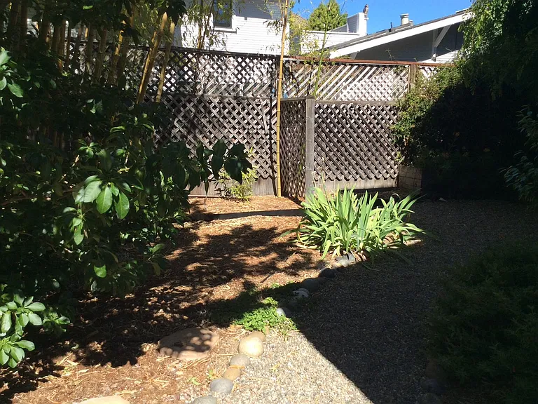 1 Berkeley Ct — Photo 14