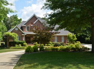 1200 Enchanted Oaks Dr, Raleigh, NC 27606