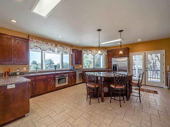 Business plan pro 2004 onneoeeaoi 02 image