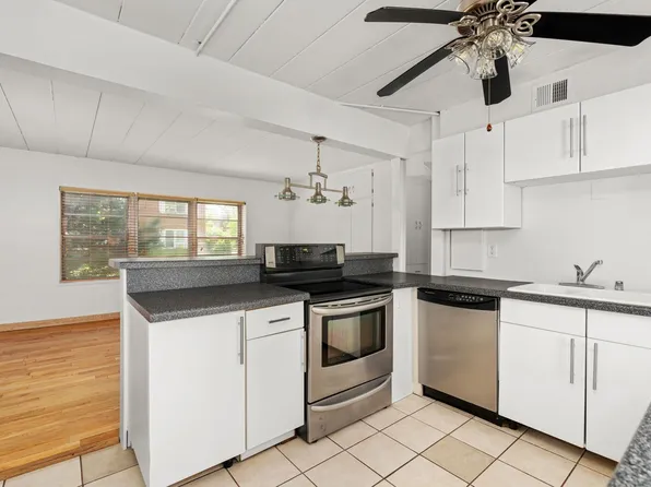 3 Sherman Ter Unit 1, Madison, WI 53704