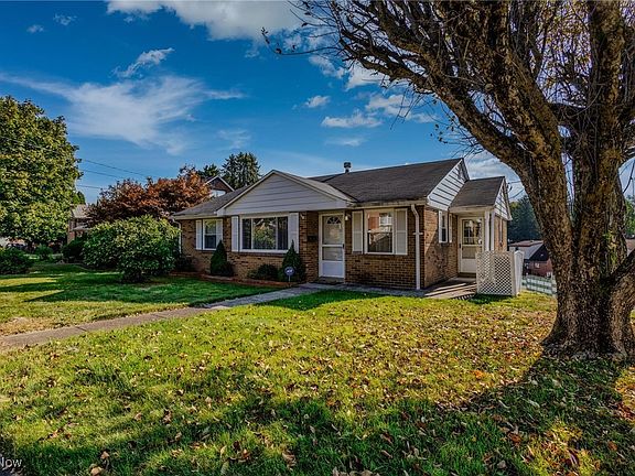 5th image of 130 Circle Dr
