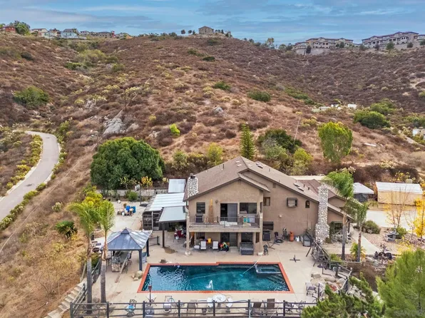 11011 Eddington Rd, Santee, CA 92071